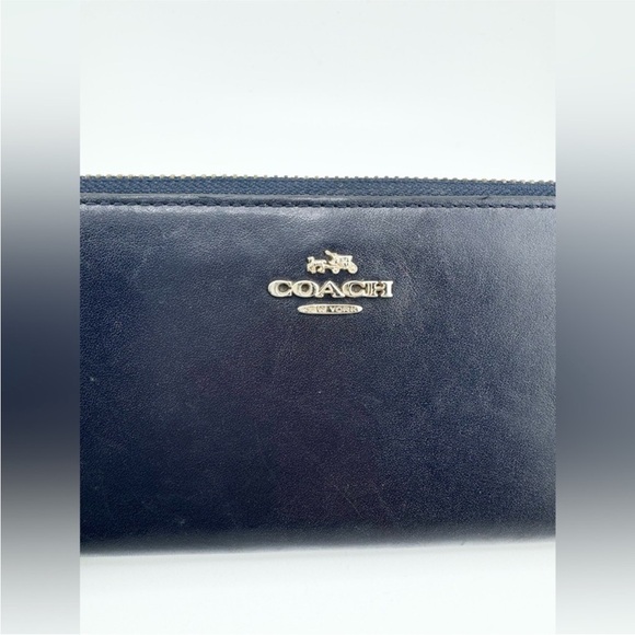 Coach slim zip around wallet - Picture 10 of 14